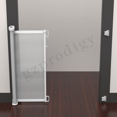 Poids léger Mesh Pet Gate For Stairs escamotable extérieur extensible d'OEM
