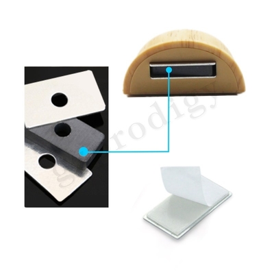 La porte en plastique d'ABS universel de Prodigy coincent l'aimant en plastique non-toxique de bouchon de porte