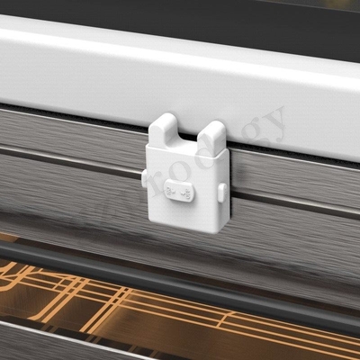 Sécurité adhésive blanche en plastique résistante à la chaleur de bébé pour Oven Guard à la maison