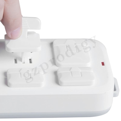 La prise de débouché de prise électrique couvre la taille trois sans danger pour les enfants universelle