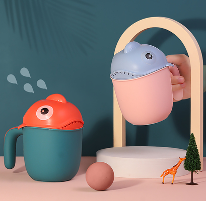 Prodigy Sécurité des enfants multi-fonctionnel lavage de bébé jouet bain shampooing rincer laver les cheveux tasse