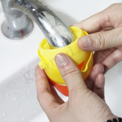 Utilisation mignonne de Kithcen de salle de bains de supplément de Duck Shape Plastic Kids Facuet