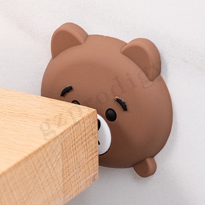 Arrêt de porte mural adhésif doux en plastique de coin de porte de belle bande dessinée d'ours