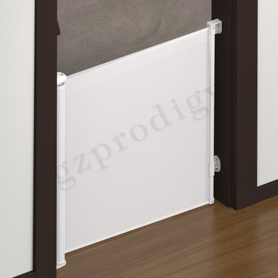 La porte escamotable de bébé de maille durable extensible pour l'installation facile de sécurité d'enfants