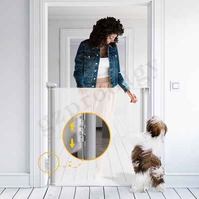 ABS Mesh Gate Extra Wide escamotable porte escamotable de bout droit multi détachable facile de direction de 71 pouces pour des chiens dehors
