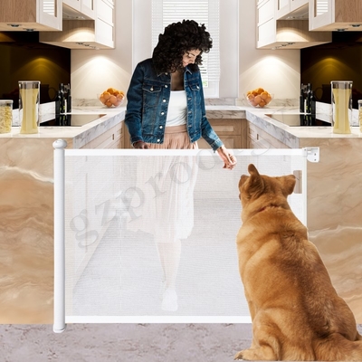 ABS Mesh Gate Extra Wide escamotable porte escamotable de bout droit multi détachable facile de direction de 71 pouces pour des chiens dehors