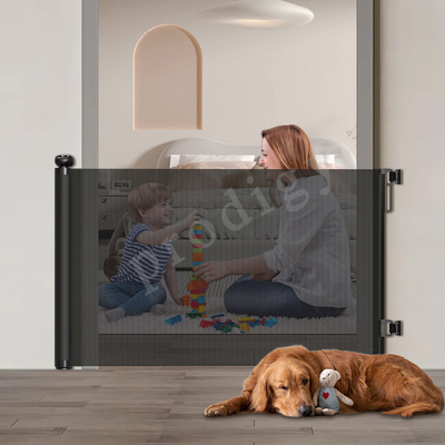 Porte bébé rétractable en maille pour les escaliers